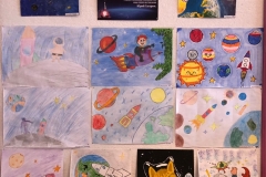 Выставка-рисунков-День-космонавтики